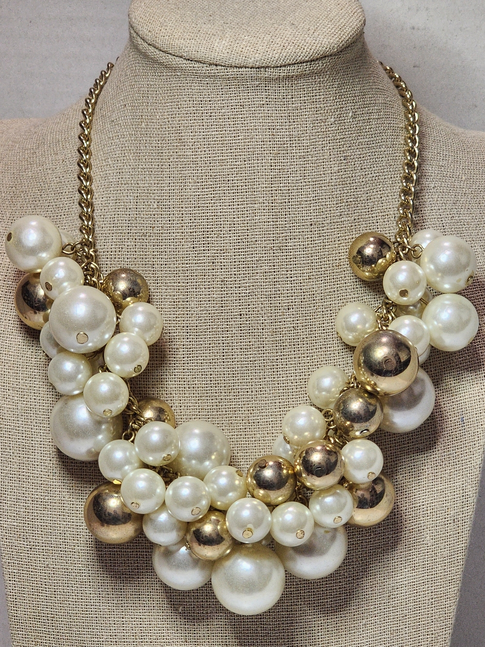 Express Gold & Ivory Cluster Pearl Necklace Collar Choaker